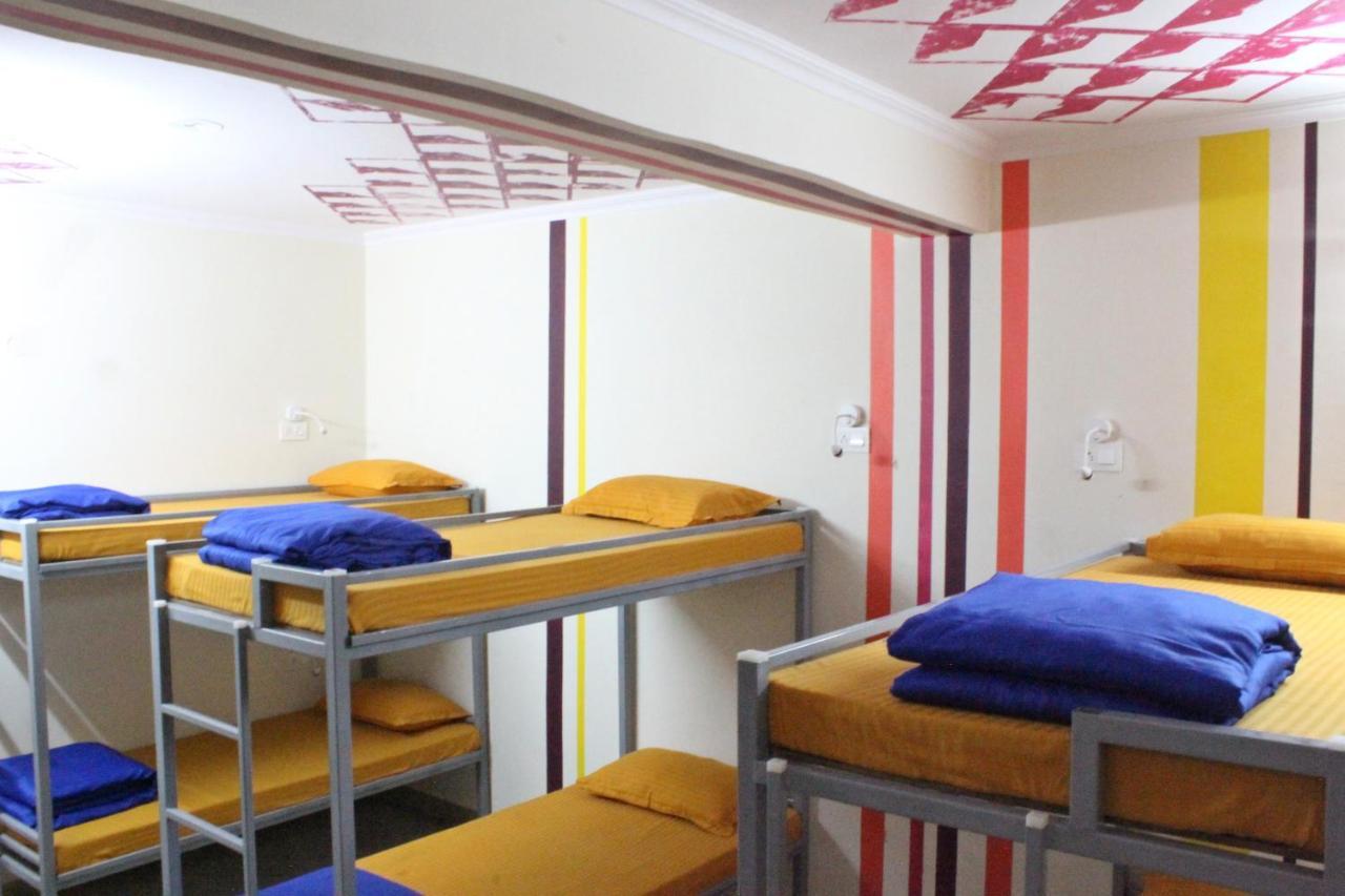 Hotel Ram Singh Palace Джайпур Екстериор снимка